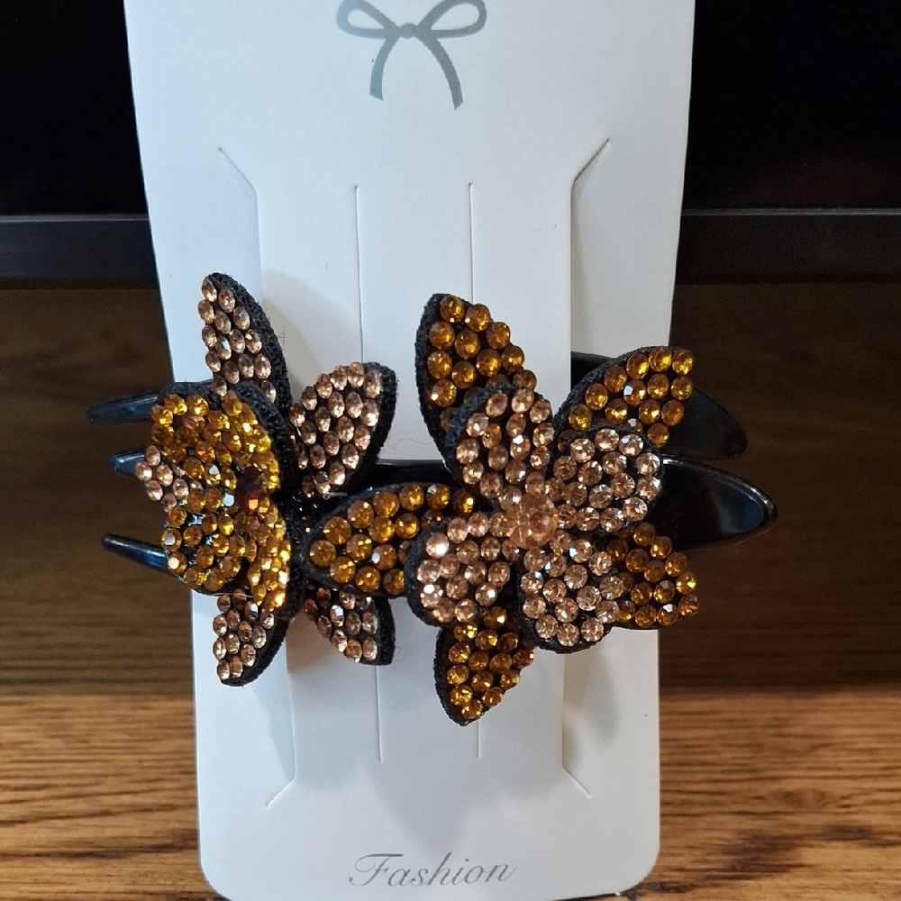 Elegant Black & Gold Floral Hair Clip